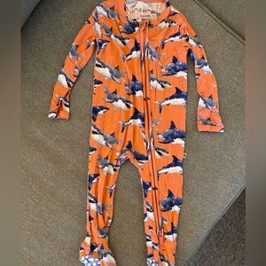 Little bum bums bamboo shark footie pjs